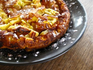 Apple-Pancake-Tart-©-Michaela-at-The-Gardeners-Eden
