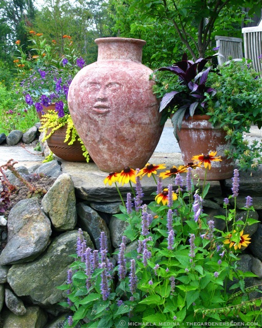 » Pots in the Garden Designing, Planting & Placing Containers in the